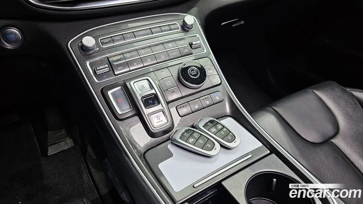 Hyundai Santafe — фото 8