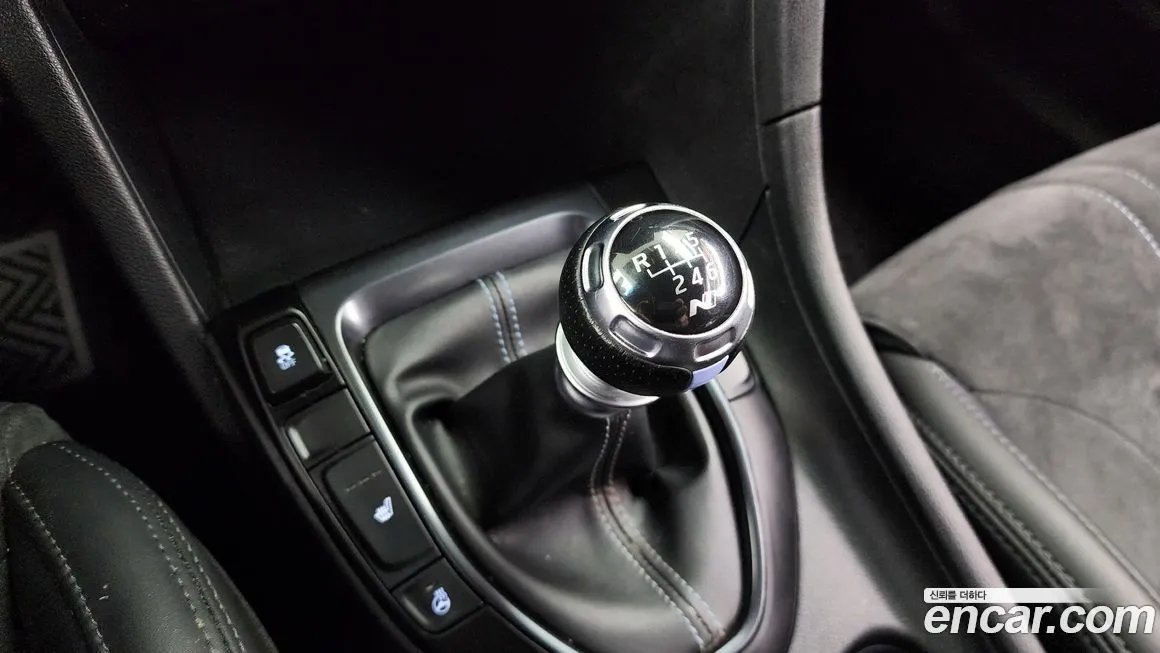 Hyundai Veloster 2022 из KR, фото 8
