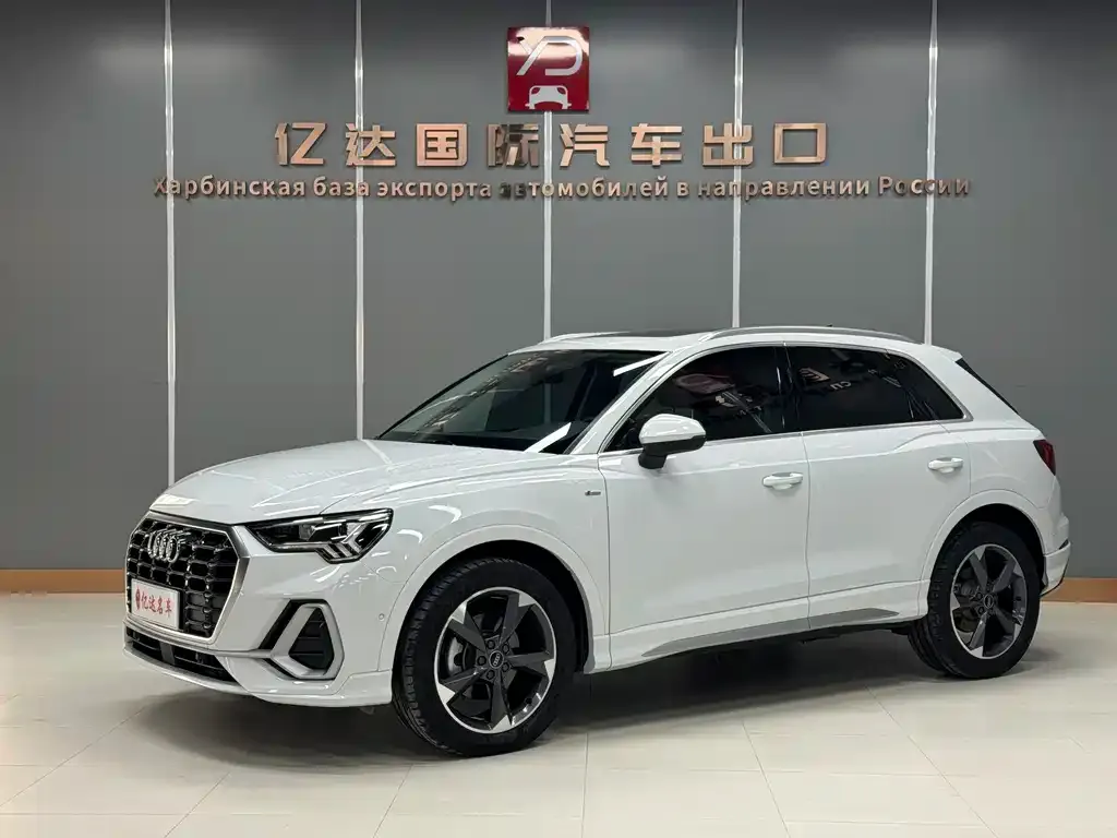 Audi Q3 2021 из CN, фото 1