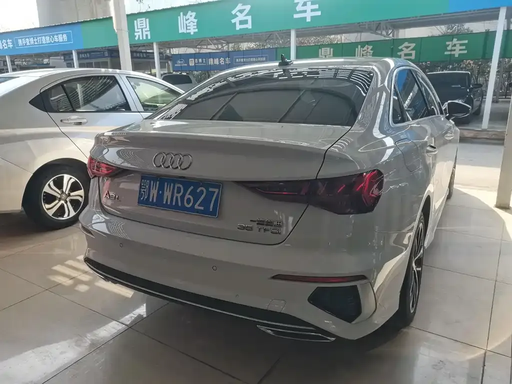 Audi A3 2023 из CN, фото 9