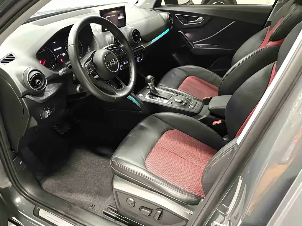 Audi Q2L 2021 из CN, фото 9