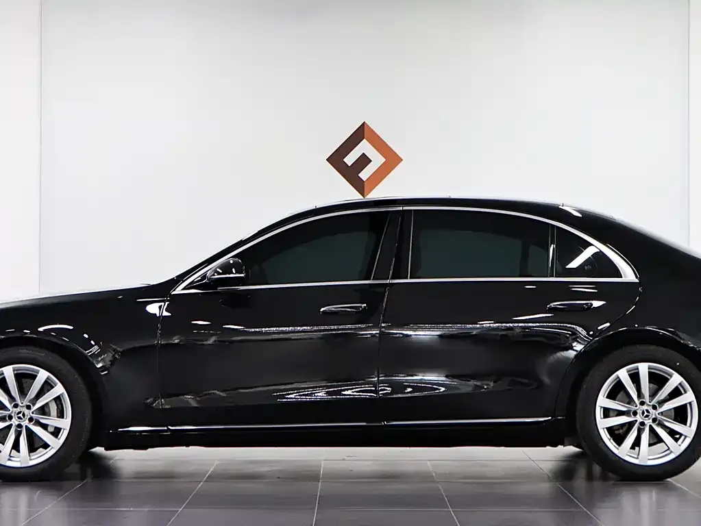 Mercedes-Benz S-Class 2025 из CN, фото 3