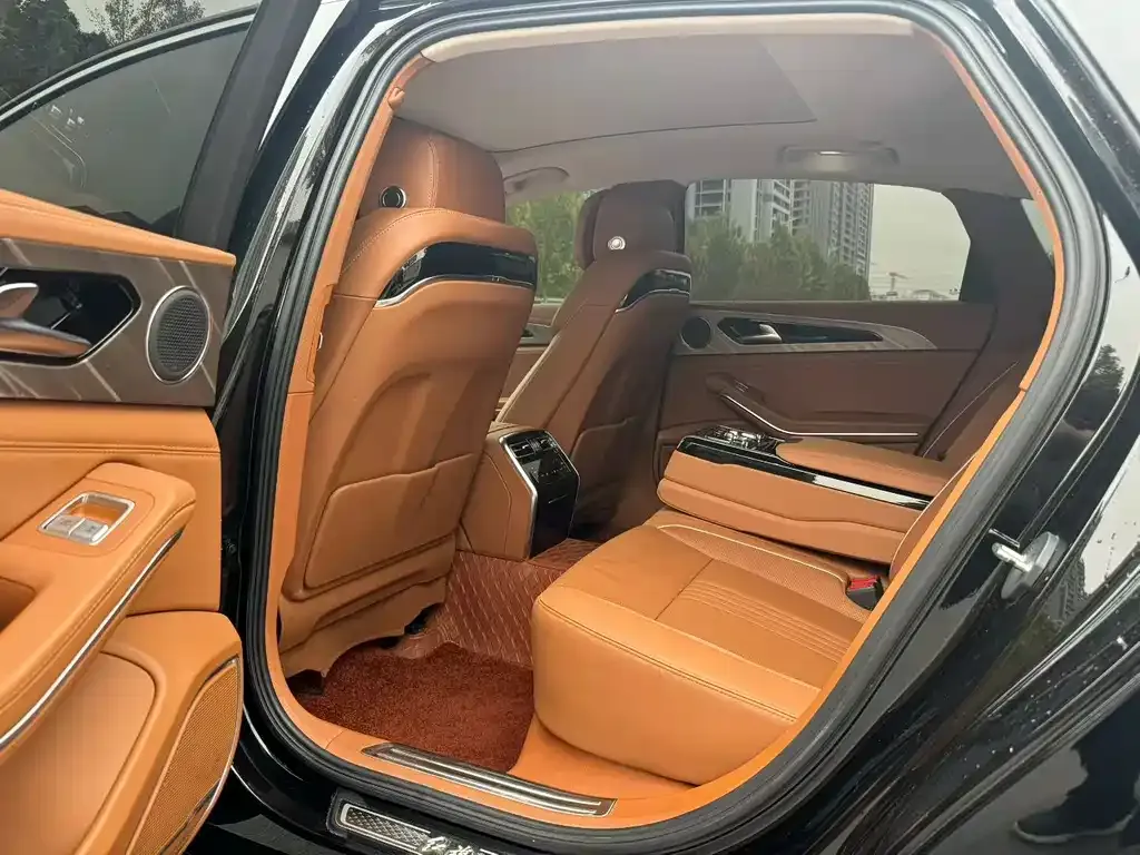 Hongqi H9 2021 из CN, фото 7