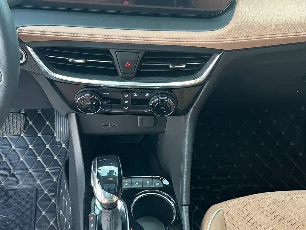 Buick PLUS 2023 из CN, фото 9