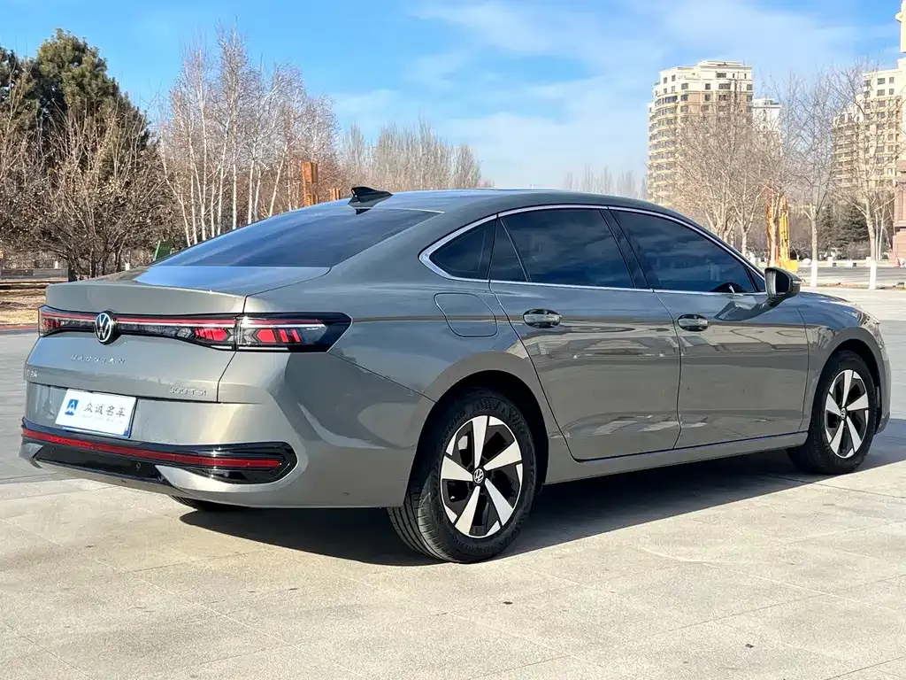 Volkswagen Magotan 2024 из CN, фото 7