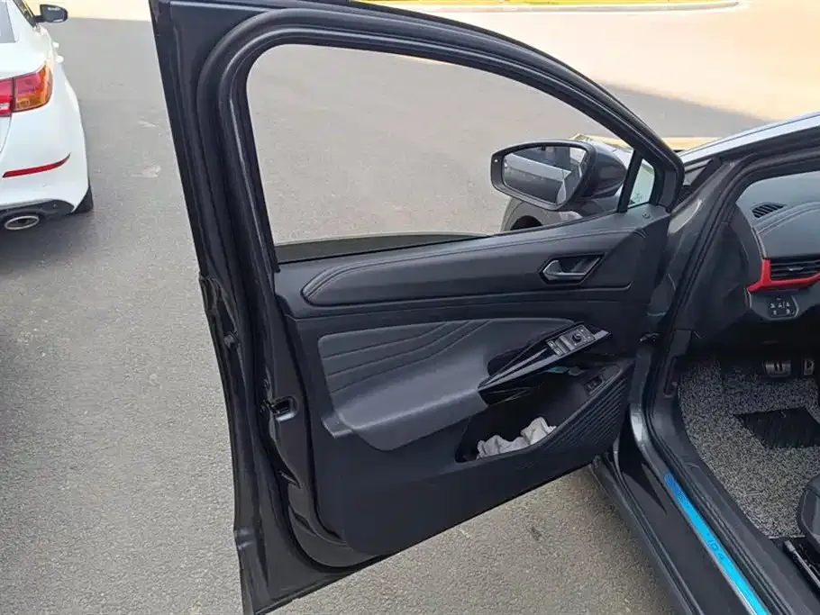 Volkswagen ID.4 X 2021 из CN, фото 8