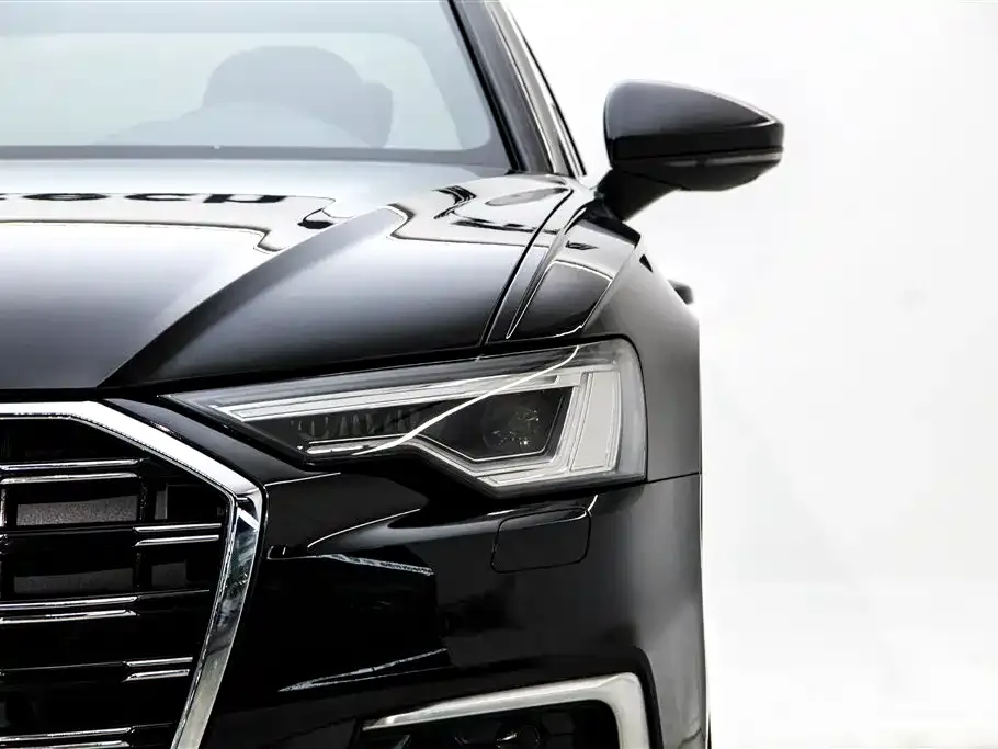 Audi A6L 2023 из CN, фото 2