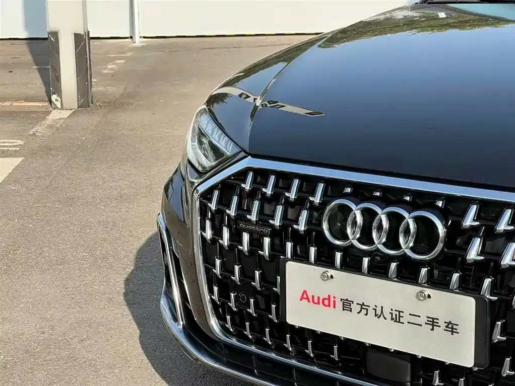 Audi A8 2025 из CN, фото 8