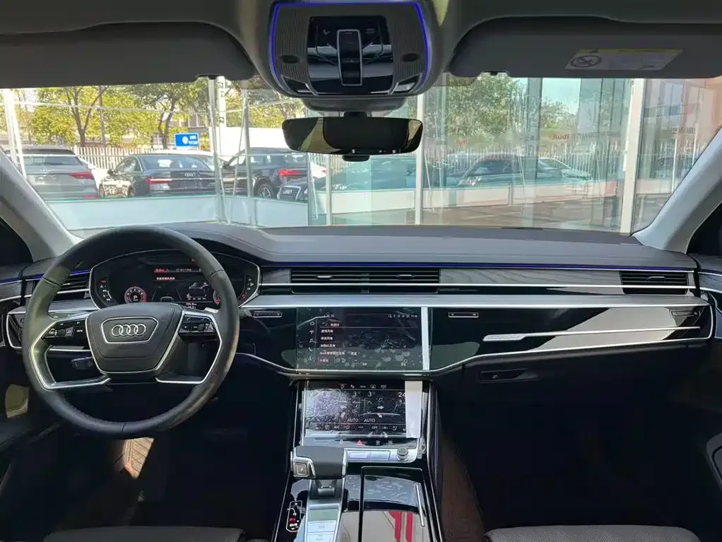 Audi A8 2025 из CN, фото 2