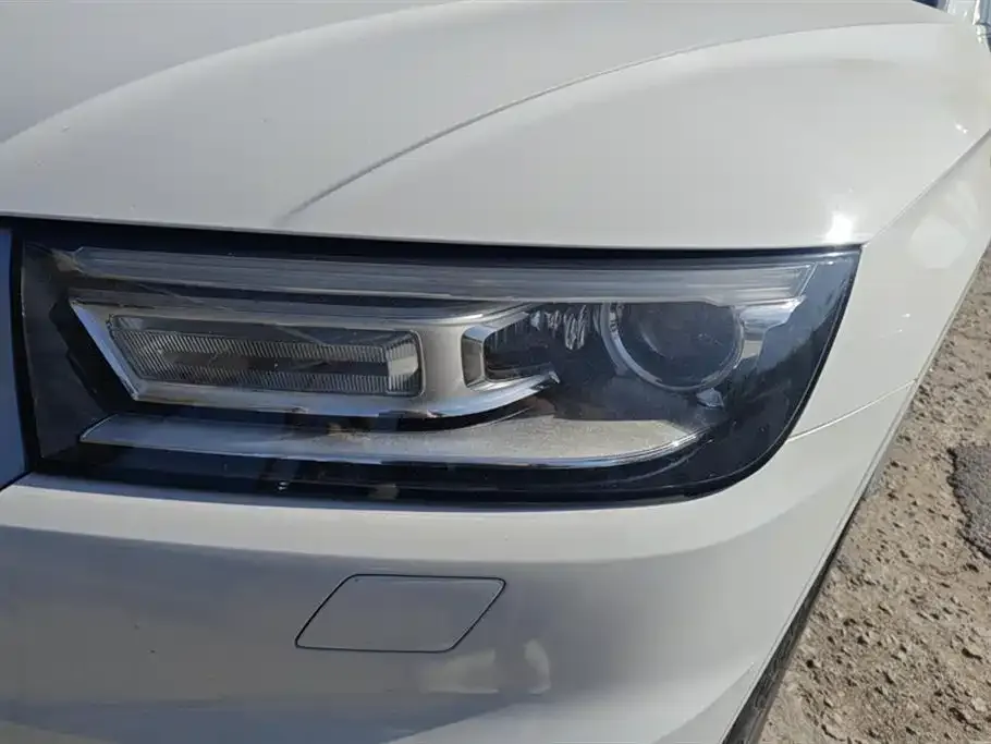 Audi Q5L 2021 из CN, фото 2