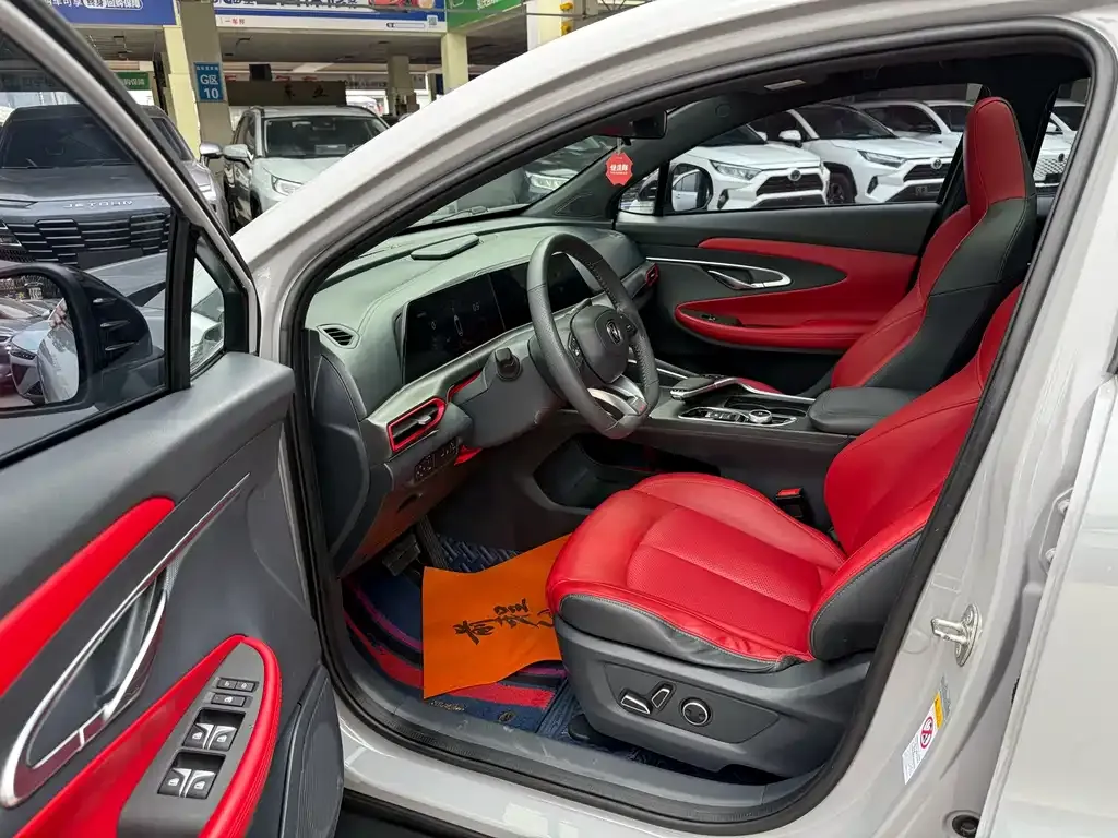 Changan UNI-T 2021 из CN, фото 6