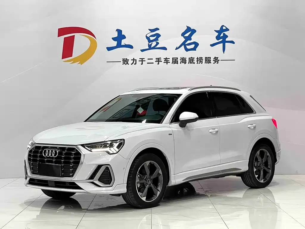 Audi Q3 2022 из CN, фото 1