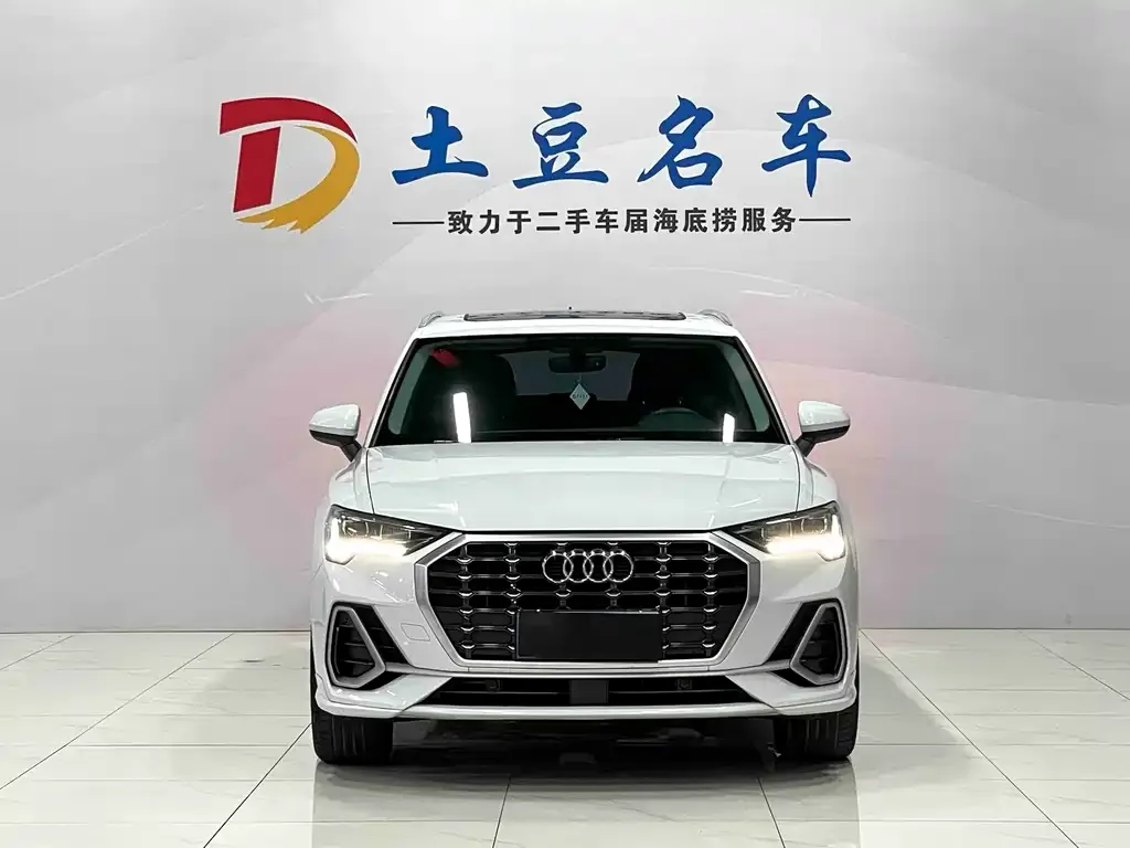 Audi Q3 2022 из CN, фото 2