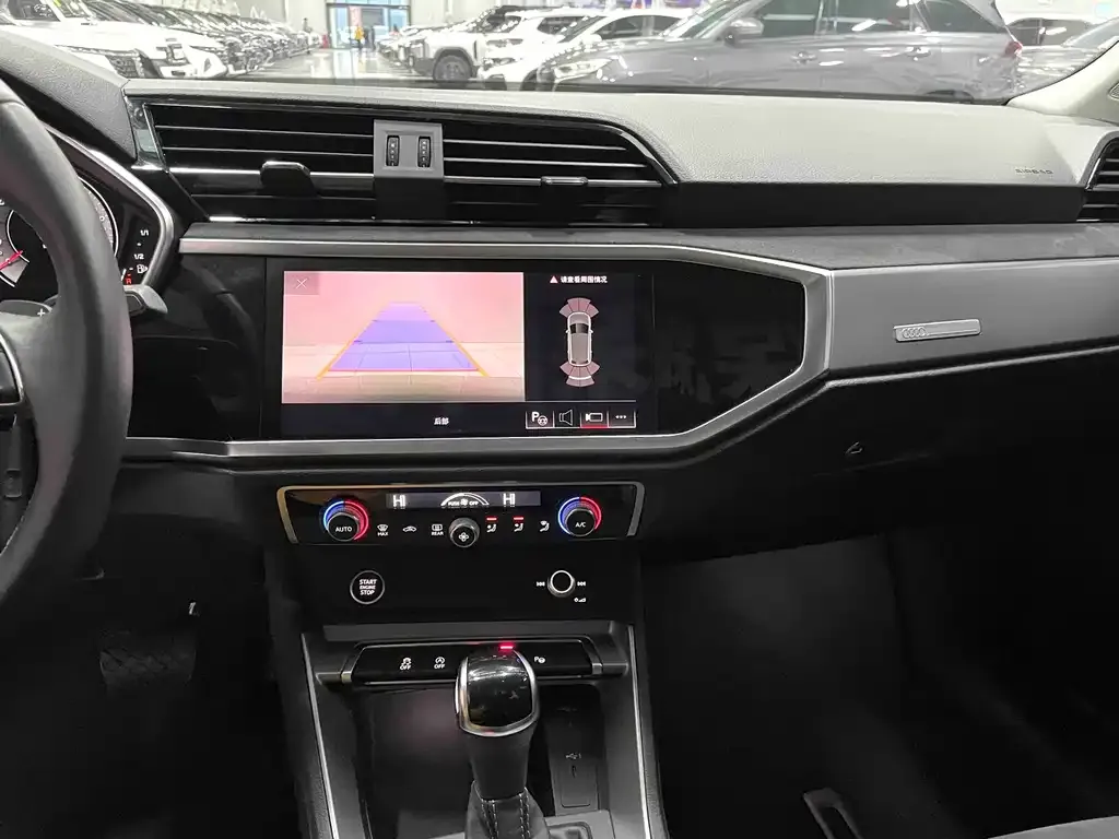 Audi Q3 2022 из CN, фото 3