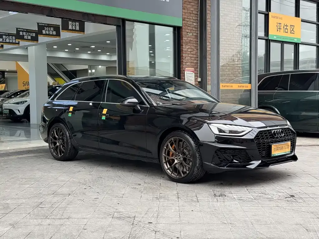 Audi A4 (Import) — фото 3