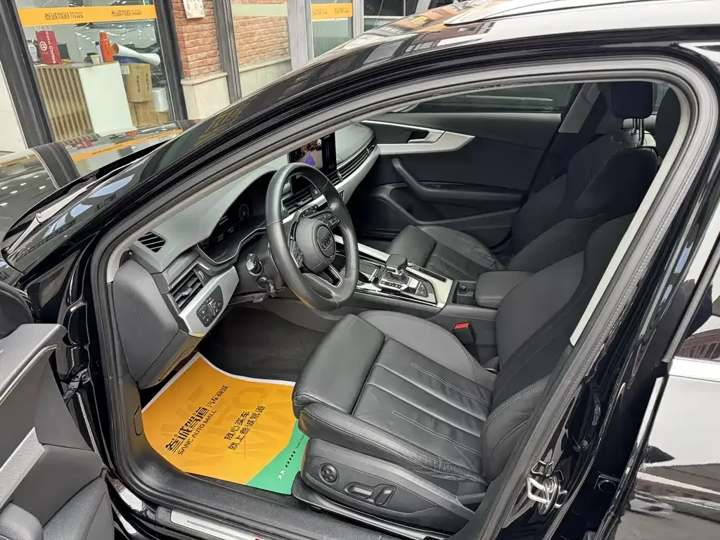 Audi A4 (Import) — фото 9