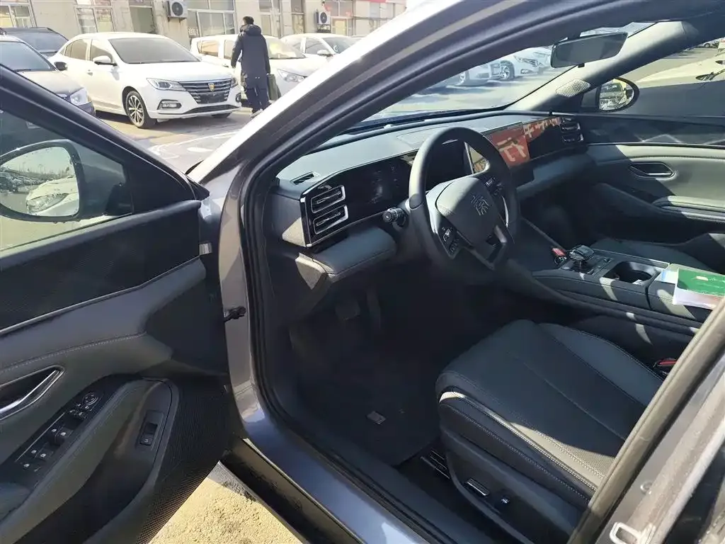 BYD Qin L 2025 из CN, фото 5