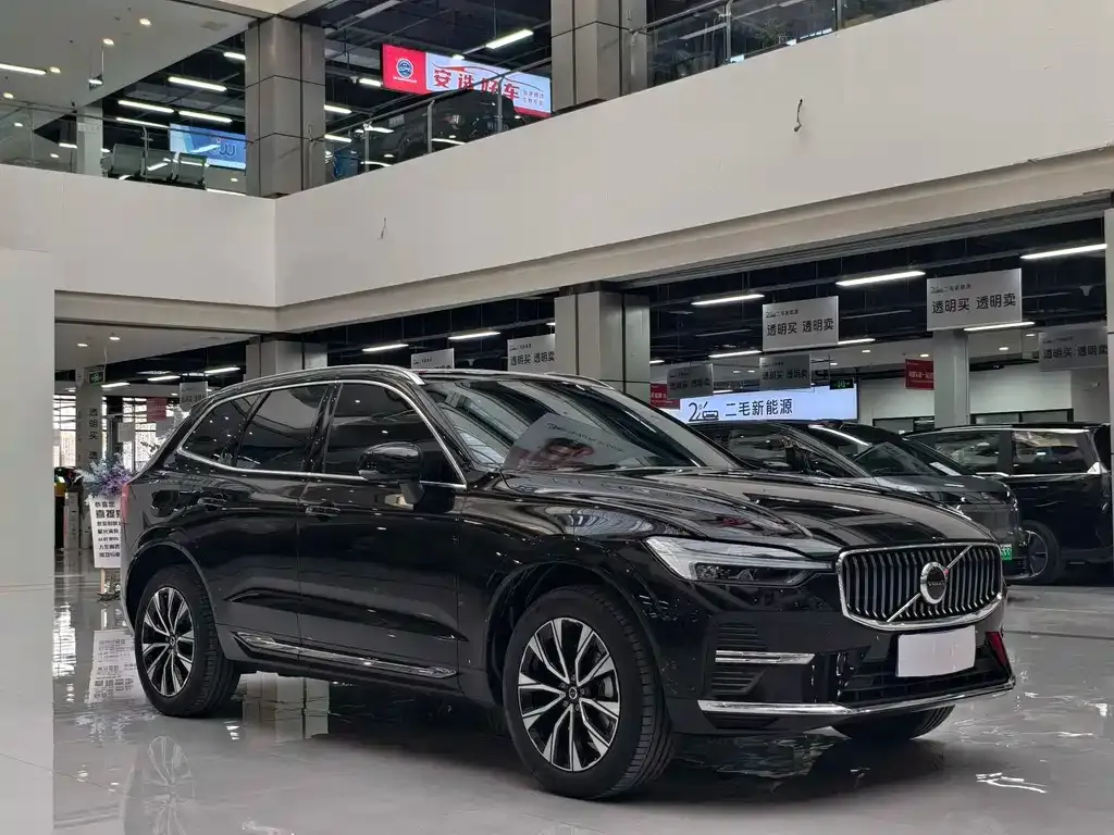 Volvo XC60 2024 из CN, фото 4
