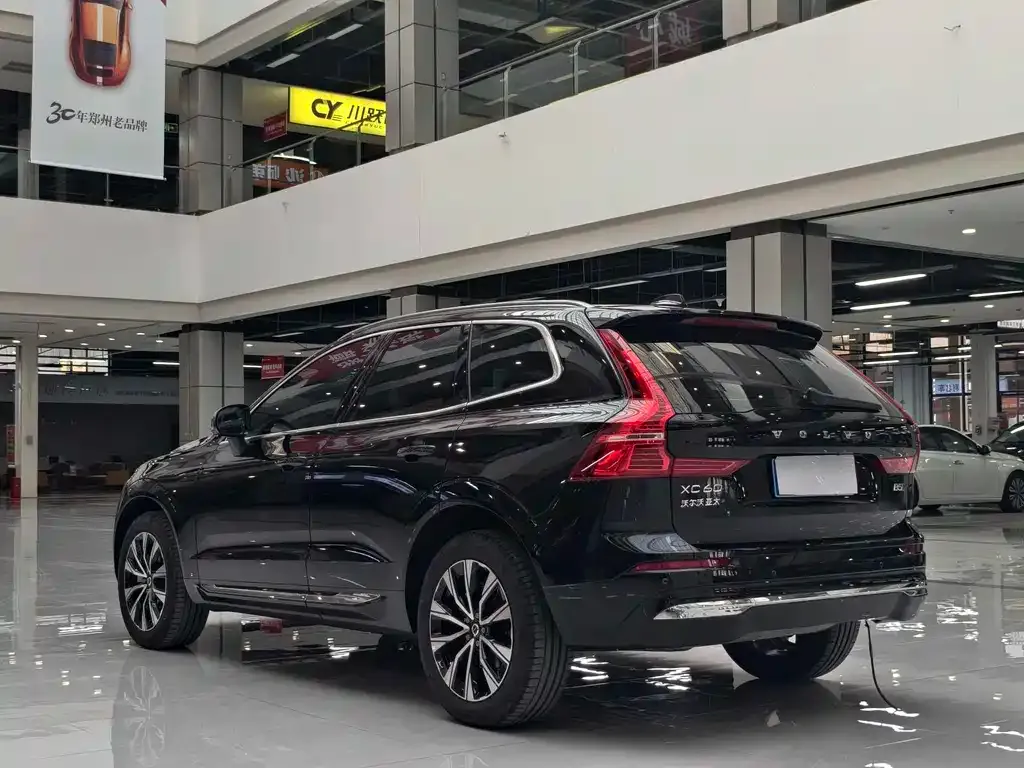 Volvo XC60 2024 из CN, фото 9