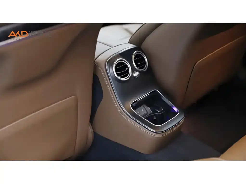 Mercedes-Benz E-Class 2021 из CN, фото 8