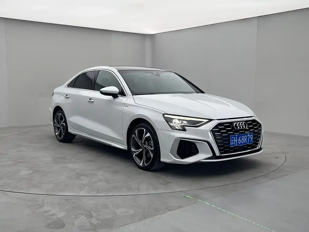 Audi A3 2022 из CN, фото 3