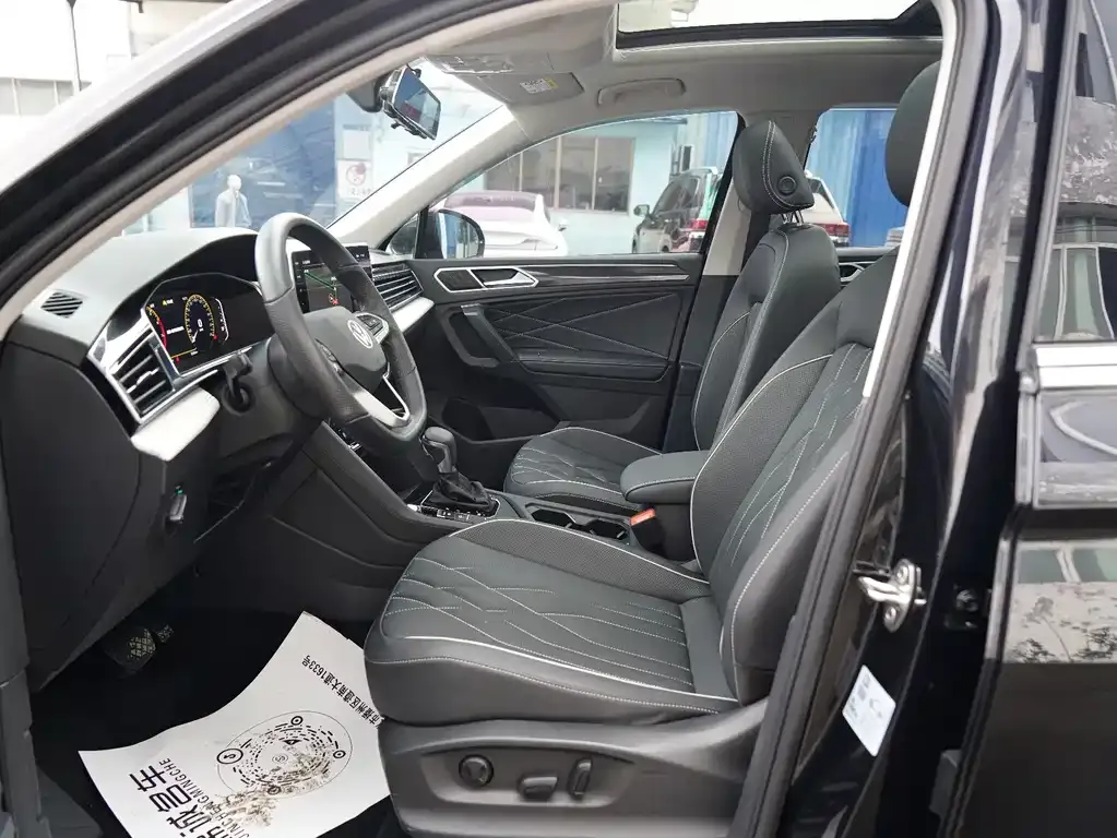 Volkswagen Tiguan L 2023 из CN, фото 6