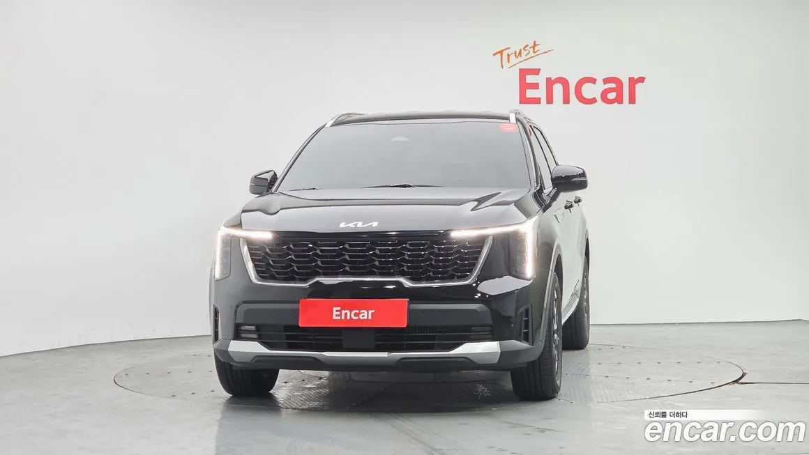 Kia Sorento — фото 9