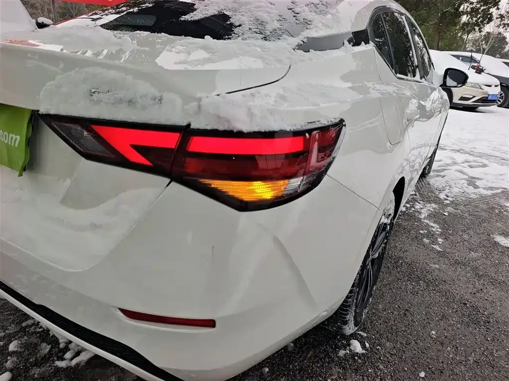 Nissan Sylphy 2021 из CN, фото 8