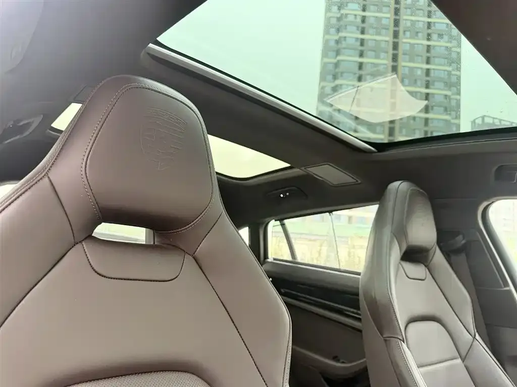 Porsche Panamera Hybrid 2025 из CN, фото 7