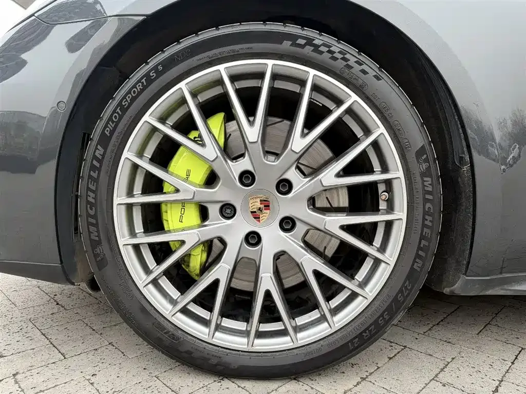 Porsche Panamera Hybrid 2025 из CN, фото 10
