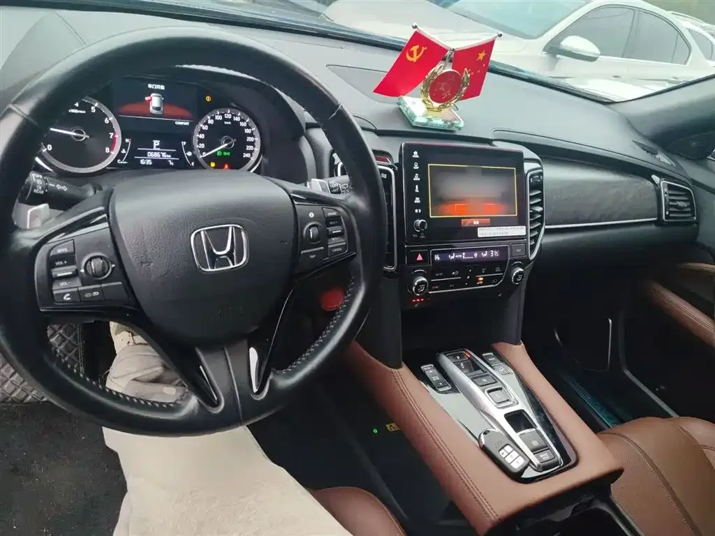 Honda UR-V 2023 из CN, фото 10