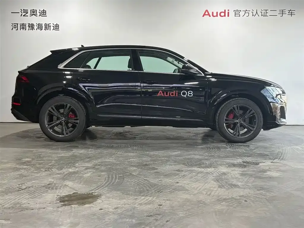 Audi Q8 — фото 3