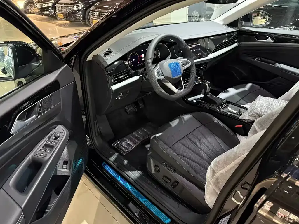 Volkswagen Passat 2026 из CN, фото 9