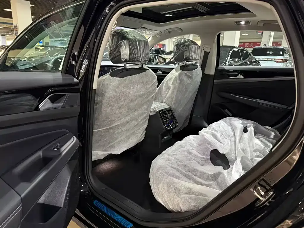 Volkswagen Passat 2026 из CN, фото 6