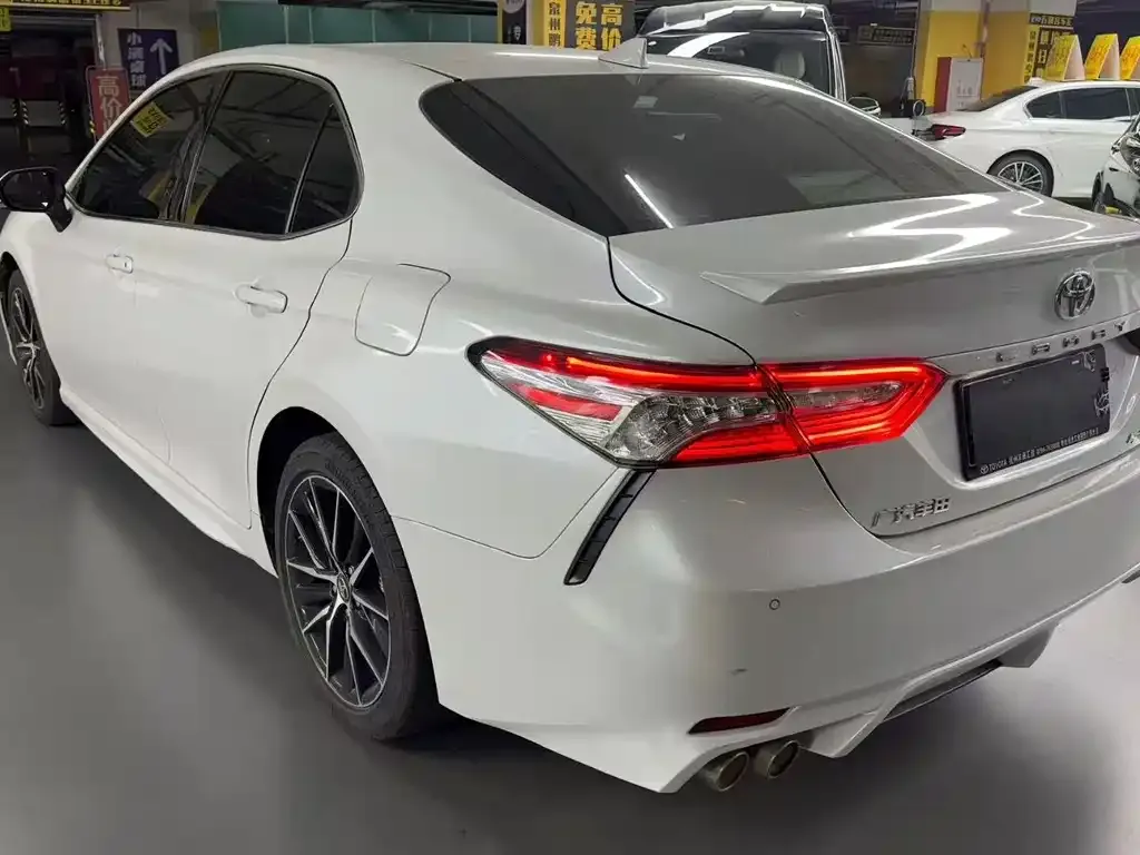 Toyota Camry 2022 из CN, фото 6