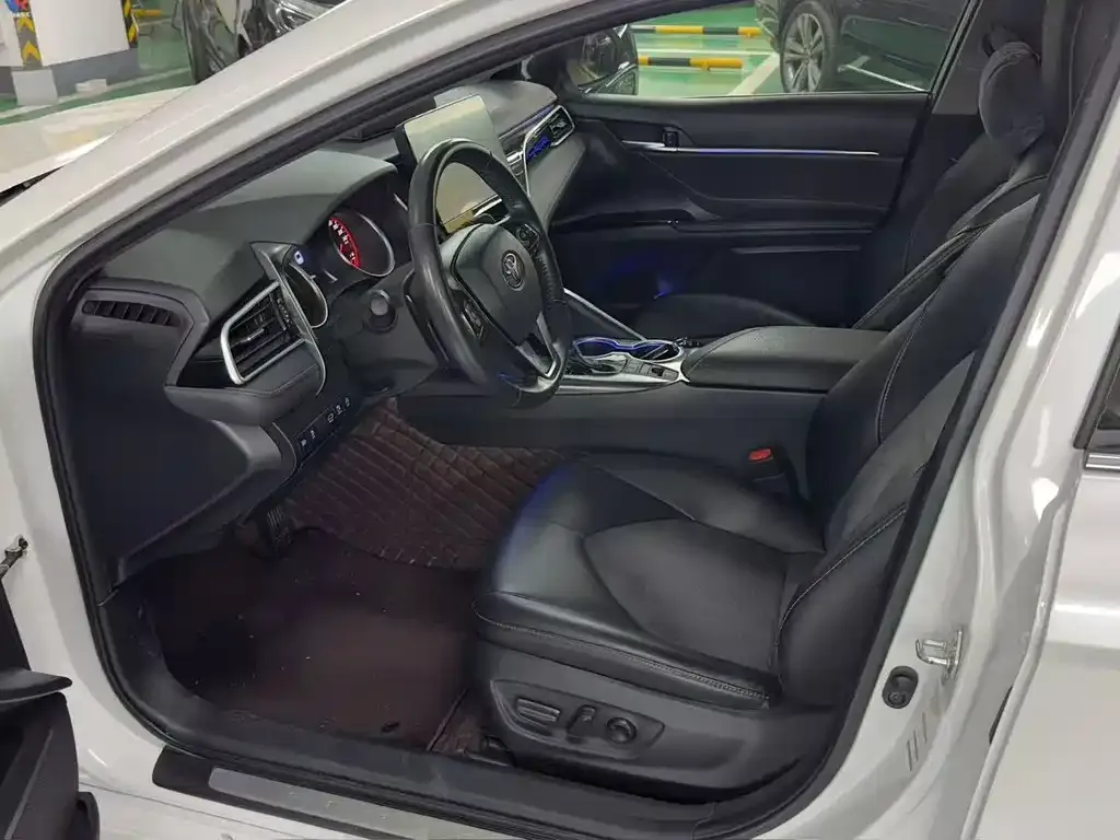 Toyota Camry 2022 из CN, фото 7