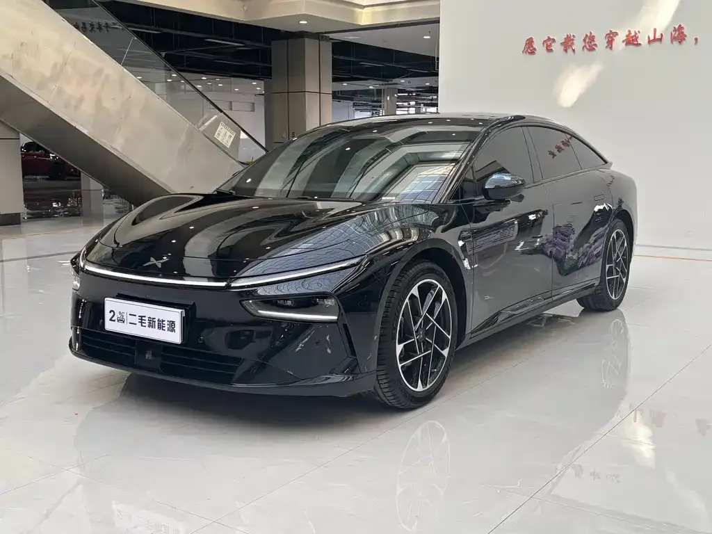 XPeng P7+ — фото 1