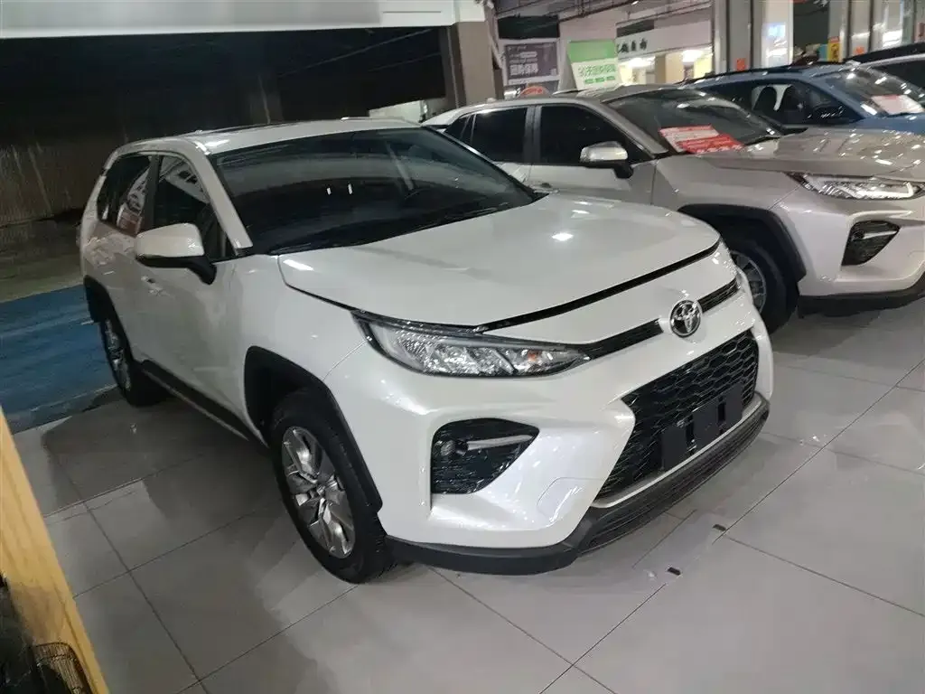 Toyota Wildlander 2022 из CN, фото 2