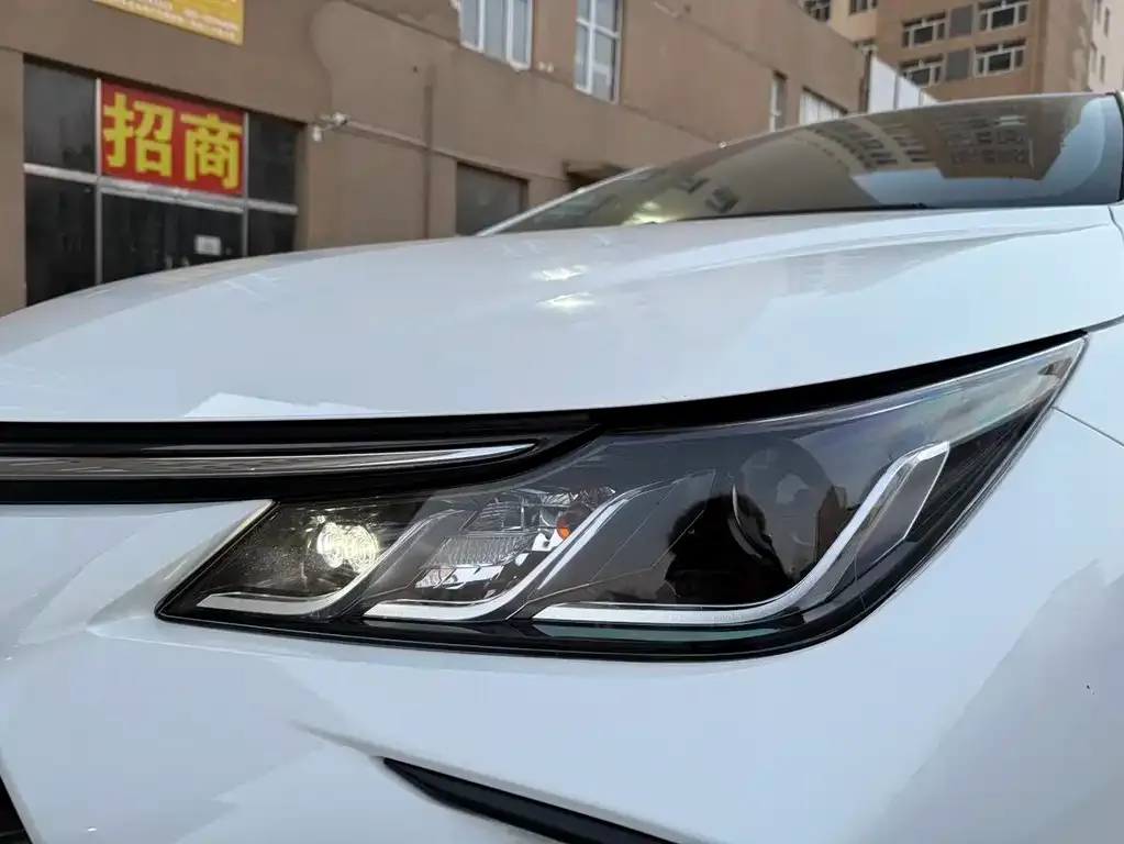 Toyota Corolla 2022 из CN, фото 2