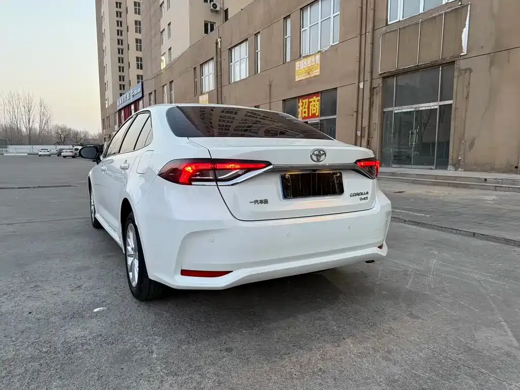 Toyota Corolla 2022 из CN, фото 10