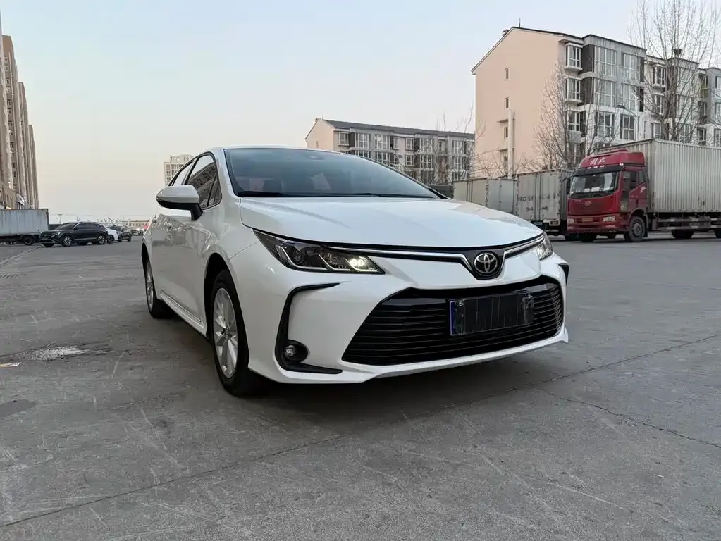 Toyota Corolla 2022 из CN, фото 7