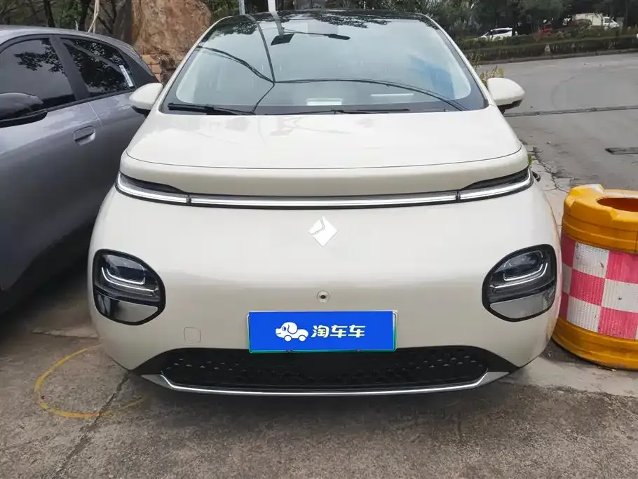 Baojun Yunduo — фото 8