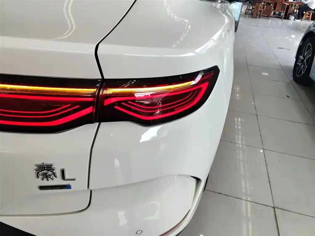 BYD Qin L 2025 из CN, фото 3