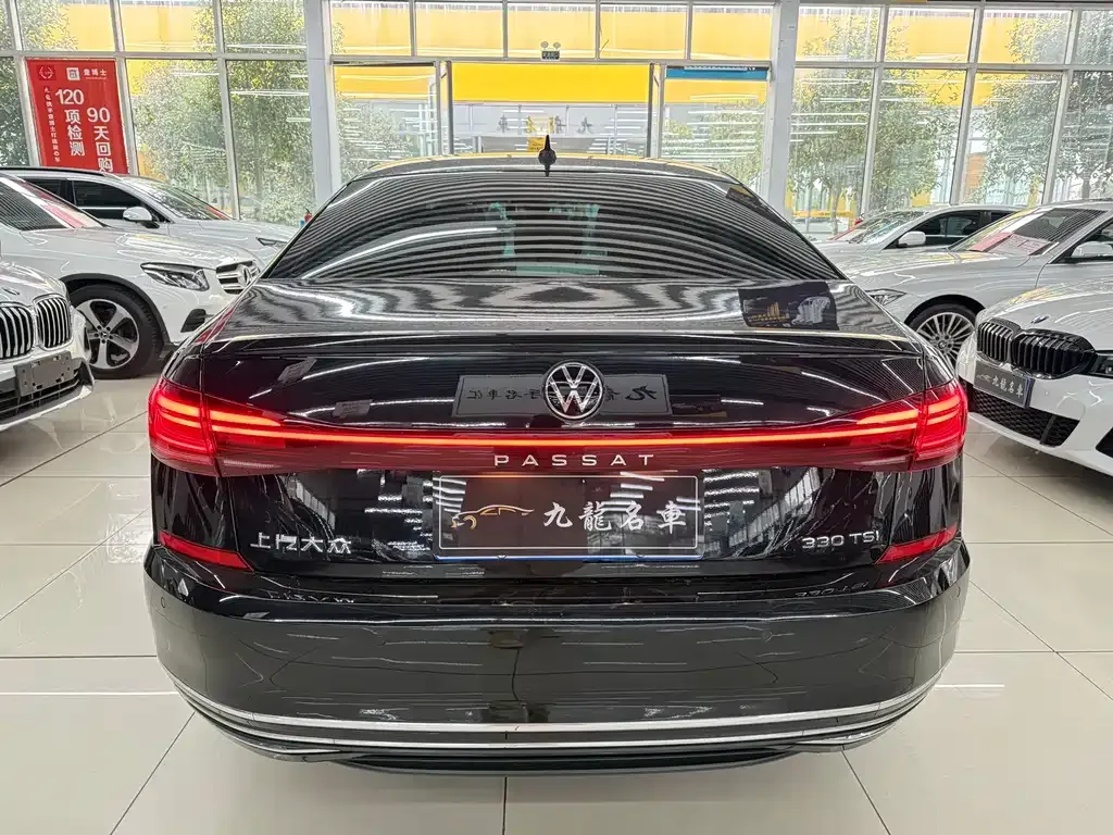 Volkswagen Passat — фото 7