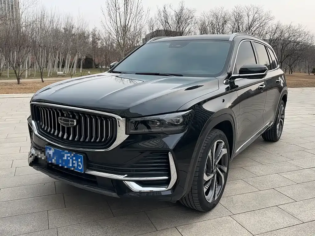 Geely Xingyue L — фото 1