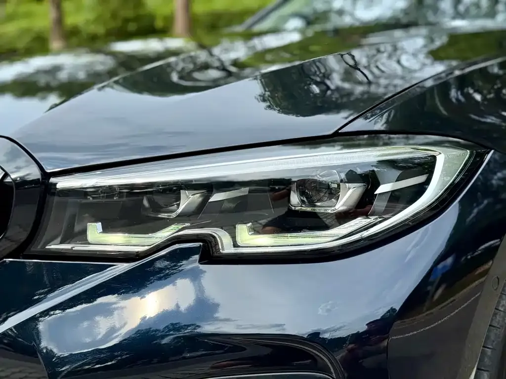 BMW 3 Series — фото 10