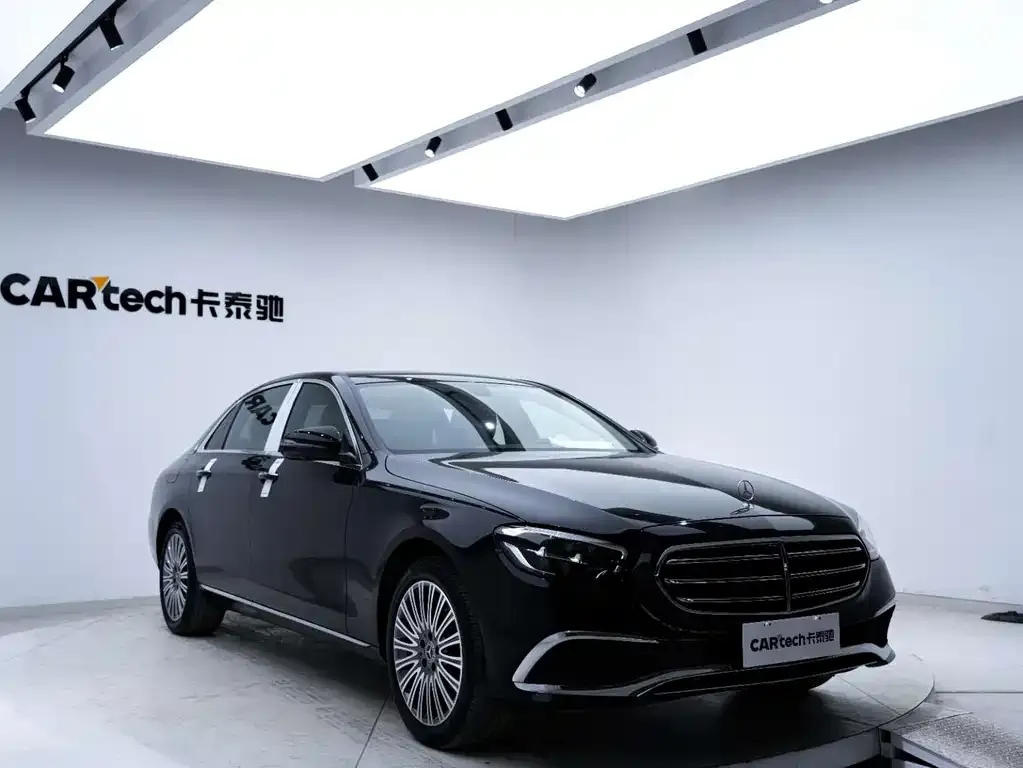 Mercedes-Benz E-Class 2022 из CN, фото 4