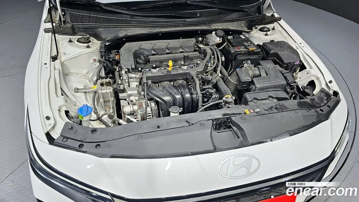 Hyundai AVANTE — фото 10