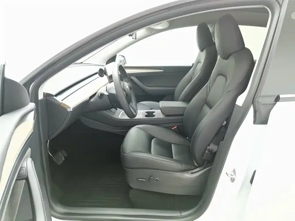 Tesla Model Y 2022 из CN, фото 9