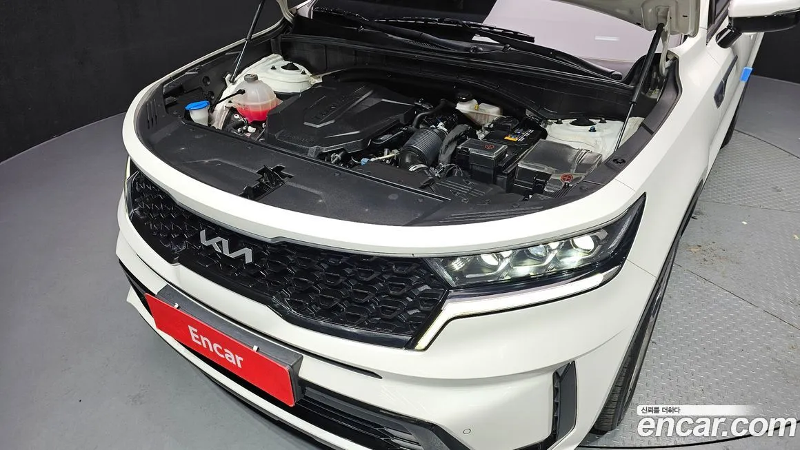 Kia Sorento — фото 10
